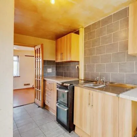 Image 4 - Sarum Road, Liverpool, L25 2YE, United Kingdom - Townhouse for sale