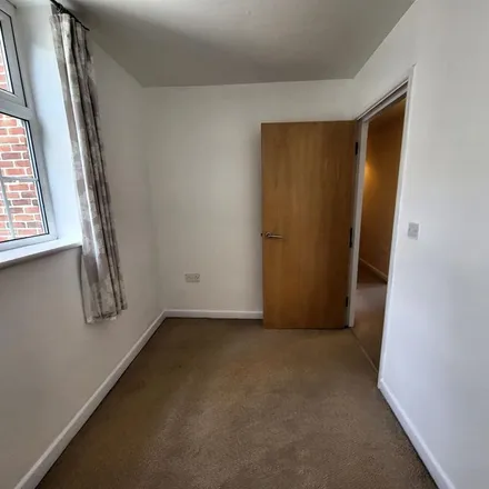Image 2 - unnamed road, Doncaster, DN4 7AW, United Kingdom - Apartment for rent