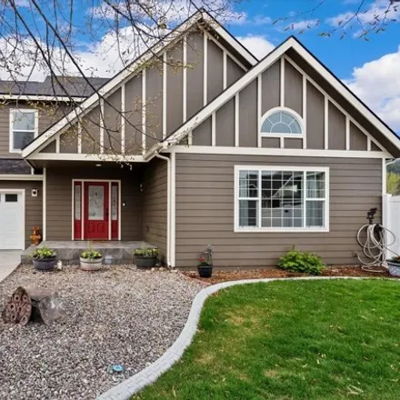 Buy this 3 bed house on 198 Rimrock Court in Kalispell, MT 59901