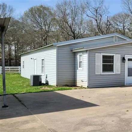 Rent this 2 bed house on 251 CR 381S in Williams, Liberty County