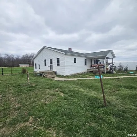 Image 3 - 16673 East Lynchberg Road, Shirley, Jefferson County, IL 62864, USA - House for sale