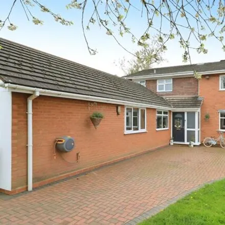 Buy this 5 bed house on Brookside Way in Blakedown, DY10 3NE