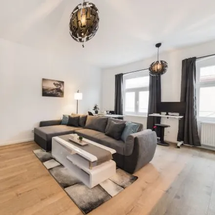 Rent this 2 bed apartment on Bahar Imbiss in Prinzenallee, 13357 Berlin