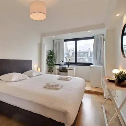 Rent this 2 bed apartment on 23 Avenue Marceau in Paris, France