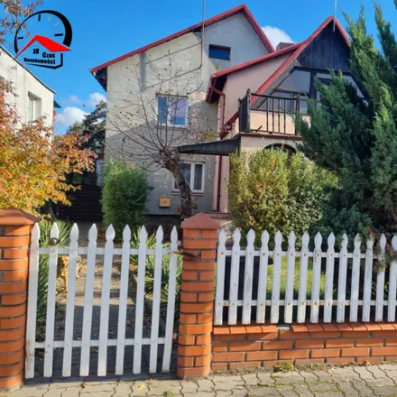 Buy this 9 bed house on Pałucka 1 in 88-190 Barcin, Poland