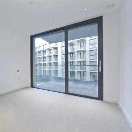 Image 4 - Catalina House, Canter Way, London, E1 8PS, United Kingdom - Apartment for sale