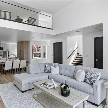 Buy this 3 bed house on 886 Garnet Street in Redondo Beach, CA 90277
