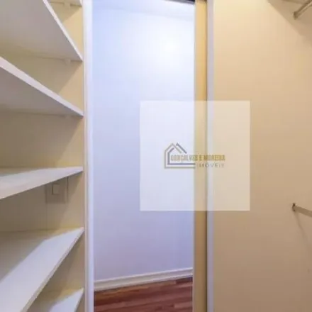 Buy this 3 bed apartment on Rua Loefgren 2227 in Mirandópolis, São Paulo - SP
