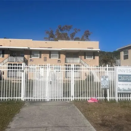 Rent this 3 bed apartment on 709 21st Avenue South in Saint Petersburg, FL 33705