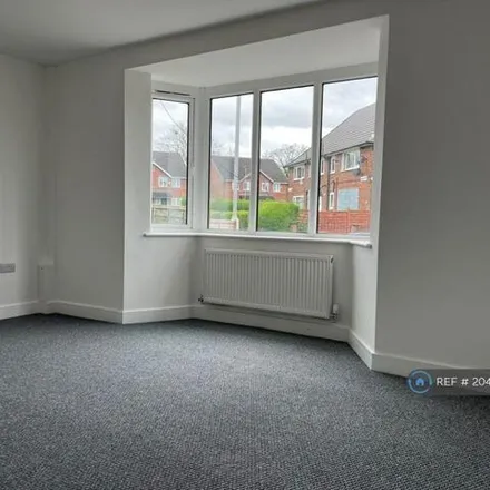 Image 3 - Alders Road, Wythenshawe, M22 8FP, United Kingdom - Duplex for rent