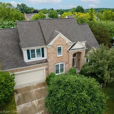Buy this 4 bed house on 1704 Devonwood Drive in Rochester Hills, MI 48306