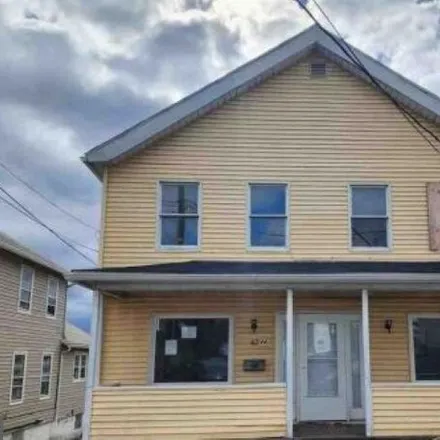 Image 1 - 72 Parrish Street, Plymouth, Luzerne County, PA 18651, USA - House for sale