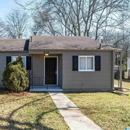 Rent this 3 bed house on 1715 Edwards Street in Garywood, Hueytown