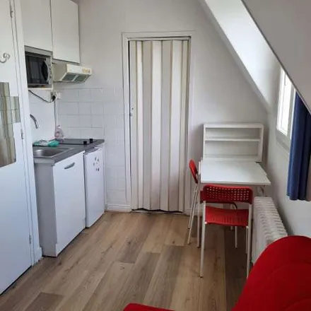 Image 5 - 9 Rue d'Argentine, 75116 Paris, France - Apartment for rent