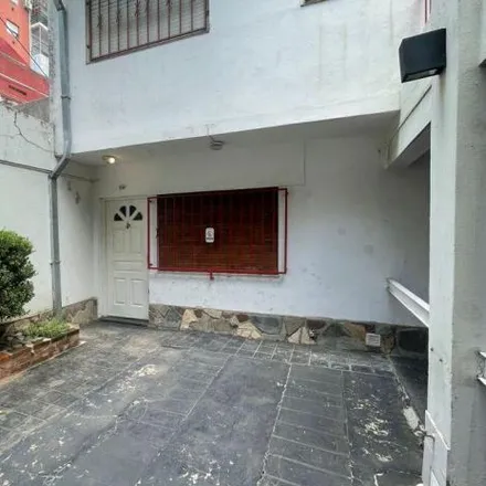 Rent this 3 bed house on Mosconi in Metrobús San Martín, Villa Devoto