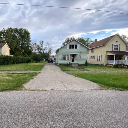 Buy this 3 bed house on 333 Depot Street in Conneaut, OH 44030