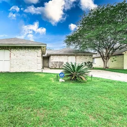 Buy this 3 bed house on 7505 Misty Morning Drive in Atascocita, TX 77346