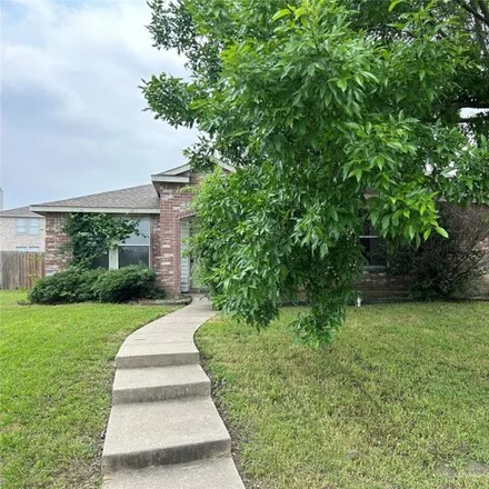 Buy this 4 bed house on 2380 Somerset Street in Rockwall, TX 75032