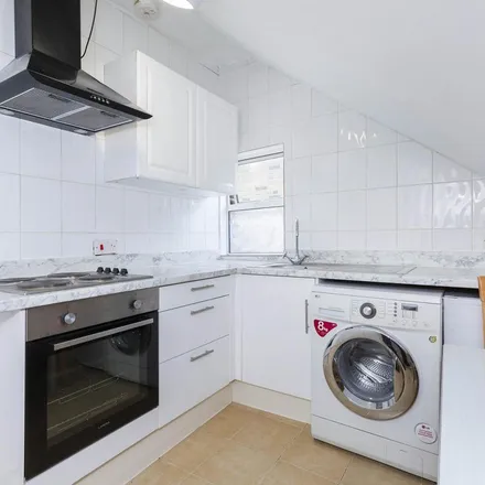 Image 5 - 120-162 Maygrove Road, London, NW6 2EP, United Kingdom - Apartment for rent