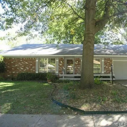Rent this 4 bed house on 7307 South 70th East Avenue in Tulsa, OK 74133