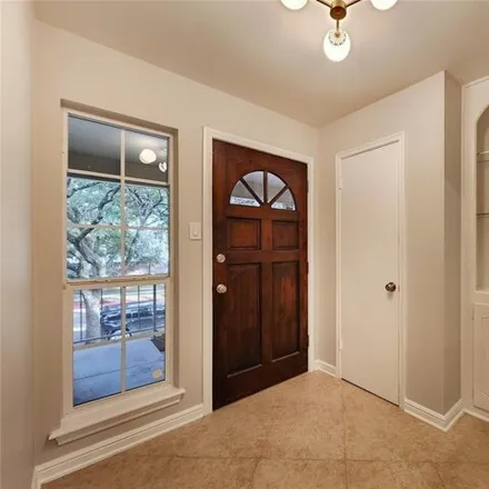 Image 4 - 13329 Trail Hollow Drive, Houston, TX 77079, USA - Townhouse for rent