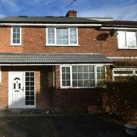 Rent this 4 bed house on Holly Walk in Allied Business Park, AL5 5RG
