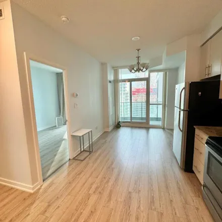 Rent this 1 bed apartment on Pinnacle Centre in Lake Shore Boulevard West, Old Toronto