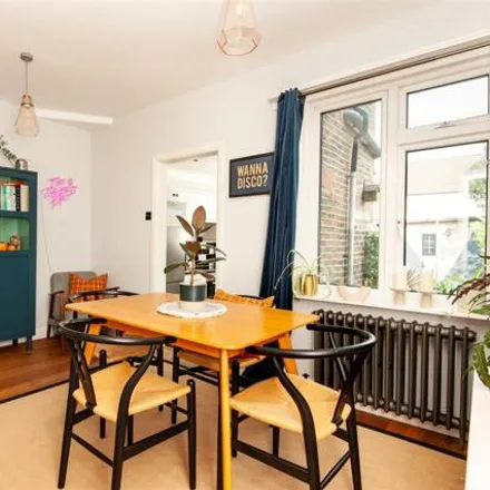 Image 7 - St Peter's Community Primary School, St Peter's Road, Brighton, BN41 1LS, United Kingdom - House for sale