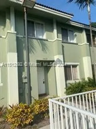Rent this 3 bed apartment on 5419 Southwest 41st Street