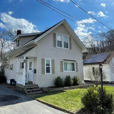 Buy this 2 bed house on 6 East Lake Street in Pinecrest, Worcester
