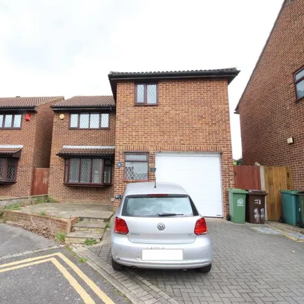 Rent this 3 bed house on Wimborne Close in London, KT4 8NL
