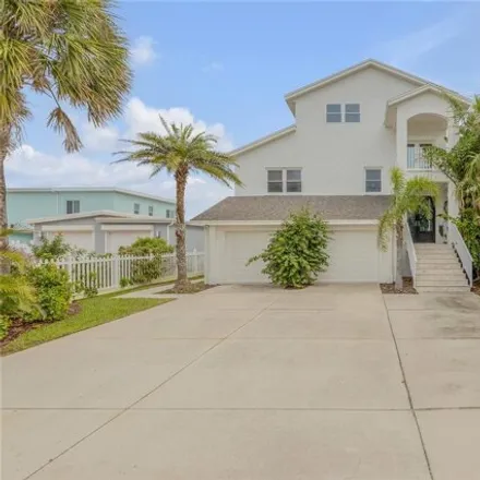Buy this 5 bed house on 1007 Hill Street in New Smyrna Beach, FL 32169
