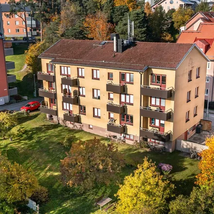 Rent this 3 bed apartment on Fredsgatan 11 in 151 34 Södertälje, Sweden