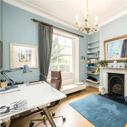 Image 5 - Oakley Street, London, London, Sw3 - House for sale