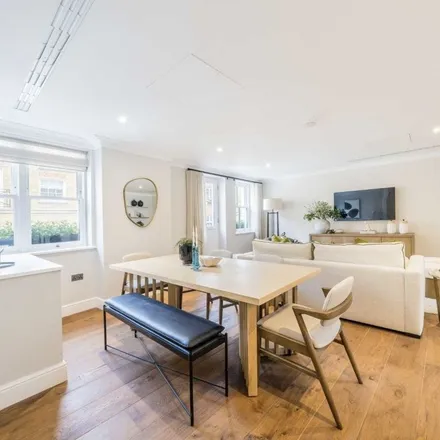 Rent this 2 bed apartment on 36 Hay's Mews in London, W1J 5NY