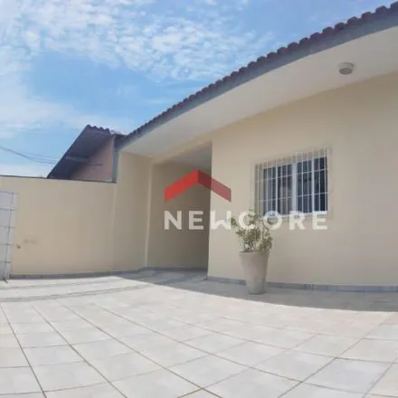 Buy this 3 bed house on Rua Maestro Joaquim Xavier Teixeira in Centro, Peruíbe - SP