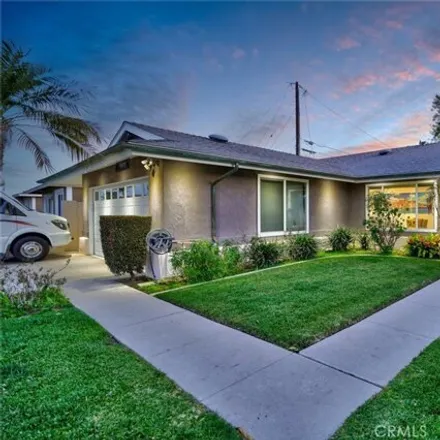 Buy this 3 bed house on 219 Albert Place in Thurin, Costa Mesa