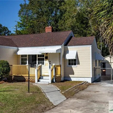 Buy this 3 bed house on 1904 Utah Street in Savannah, GA 31404