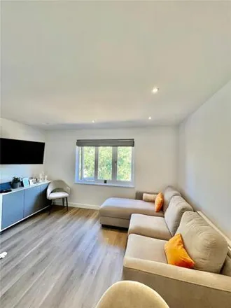Buy this 1 bed apartment on 57 Alders Close in London, E11 3RZ