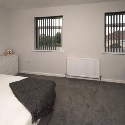 Rent this 4 bed apartment on 123 Woodland Way in Bristol, BS15 1QA