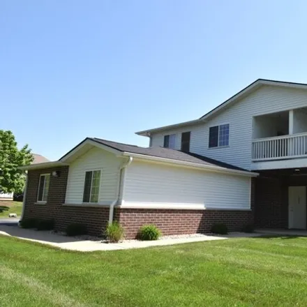 Buy this 2 bed condo on unnamed road in Village of Somers, WI 53141