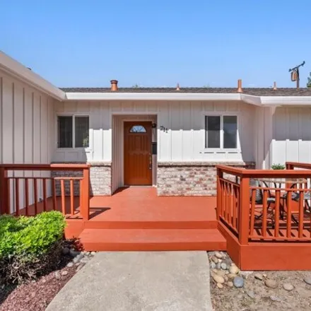 Buy this 3 bed house on 711 Live Oak Way in San Jose, CA 95129