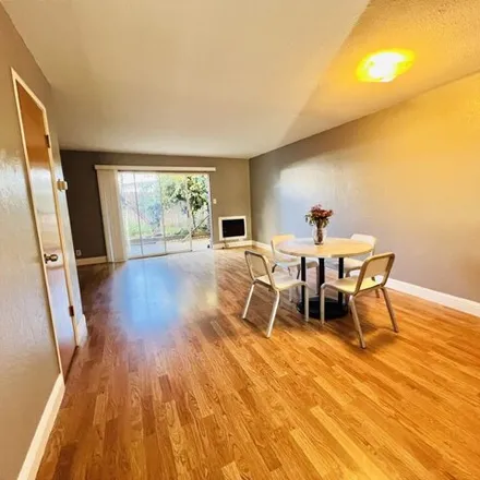 Image 6 - 1560 Adelaide St Apt 8, Concord, California, 94520 - Townhouse for sale