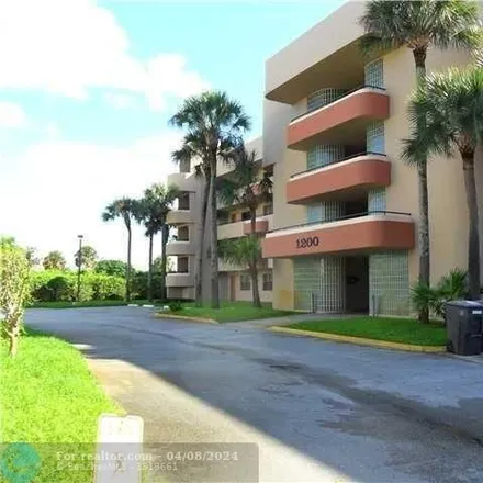 Image 1 - Oriole Golf Club, 8000 Northwest 18th Street, Margate, FL 33063, USA - Condo for sale