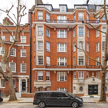 Rent this 3 bed apartment on 16 Sloane Avenue in London, SW3 3JG