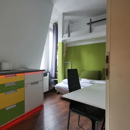 Rent this 2 bed apartment on Habsburgerallee 11 in 60385 Frankfurt, Germany