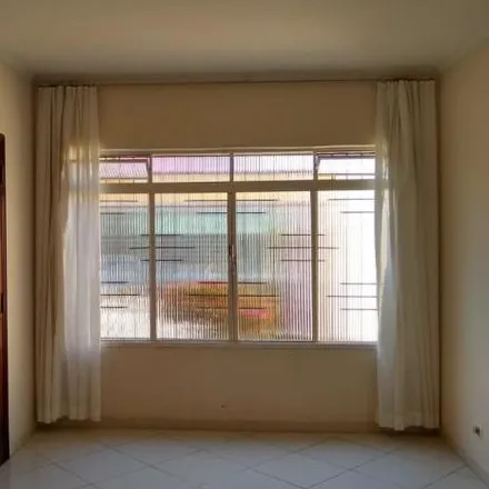Buy this 2 bed house on Rua Acarapé in Jardim Stella, Santo André - SP