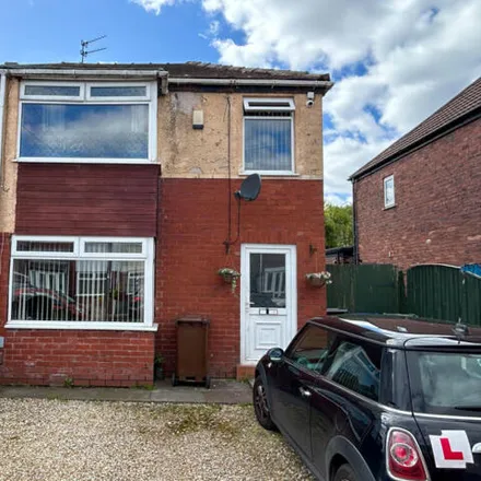 Buy this 3 bed duplex on June Avenue in Leigh, WN7 5DH