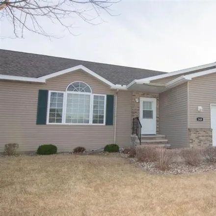 Buy this 4 bed townhouse on 233 Skylark Drive in Mankato, MN 56001