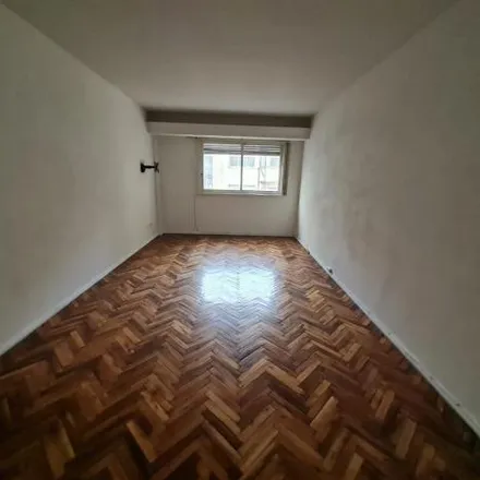 Buy this studio apartment on Avenida Pueyrredón 873 in Balvanera, 1032 Buenos Aires